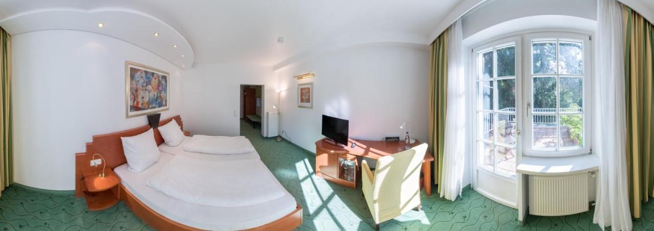 Hotel Villa Im Park Düsseldorf Rum bild