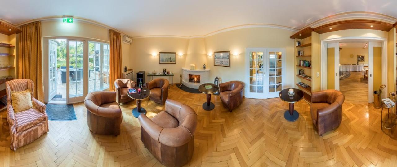 Hotel Villa Im Park Düsseldorf Exteriör bild