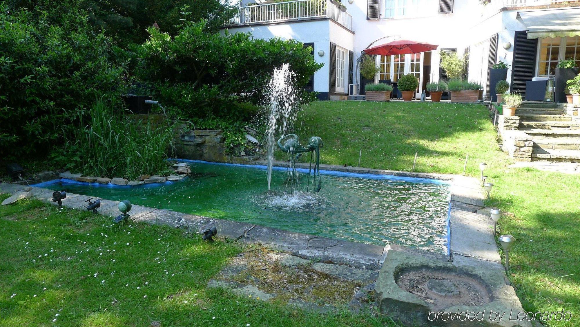 Hotel Villa Im Park Düsseldorf Exteriör bild